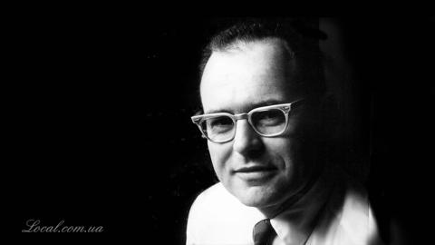 gordon-moore-hero.jpg