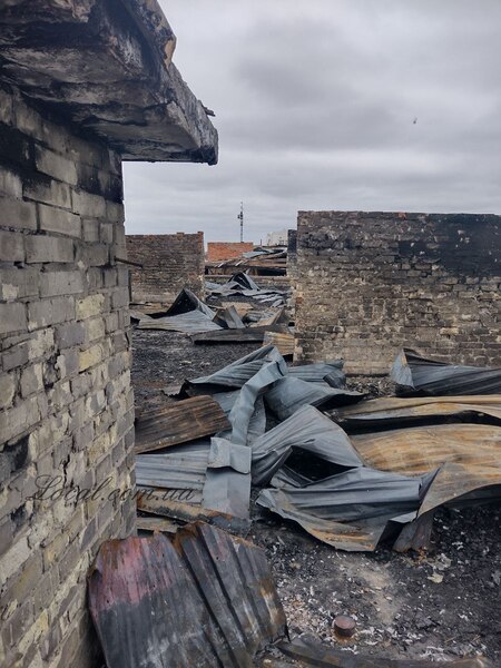 photo_2022-04-20_12-40-00 (3).jpg