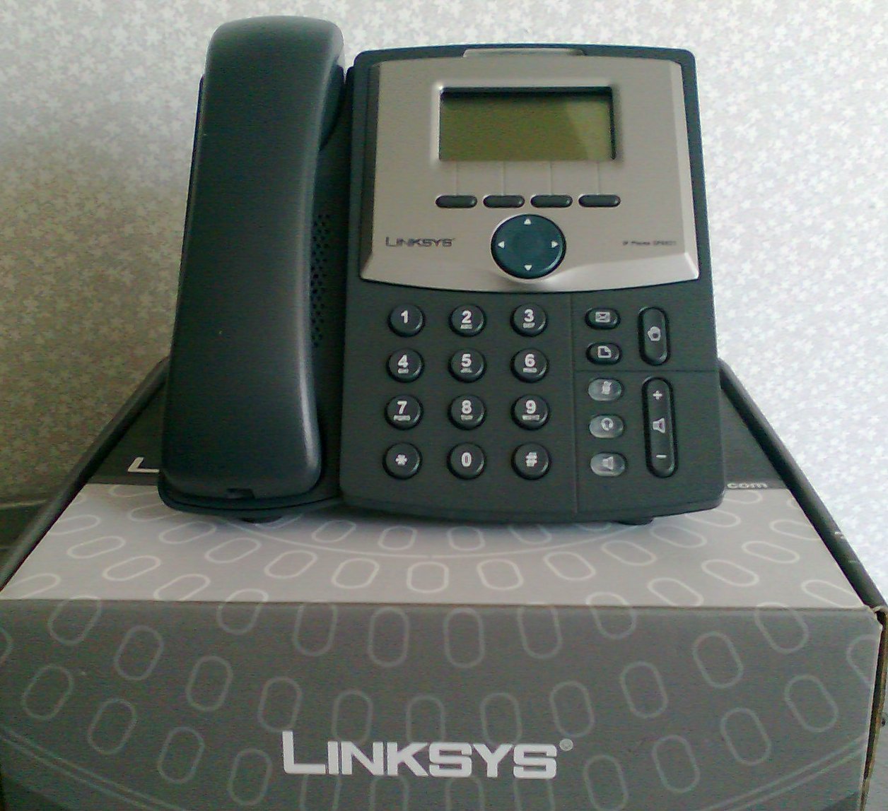 Продам IP-телефон Linksys SPA 921 (not used) - Обладнання - Local