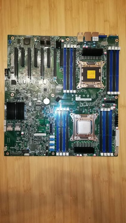 SERVER BOARD S2600IP 5.jpg