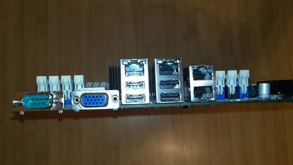 SERVER BOARD S2600IP 2.jpg