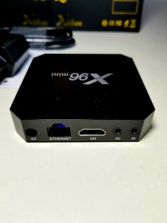 uClan_X96mini_5-830x1107.jpg
