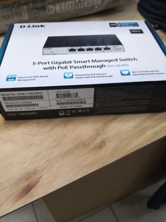 DGS-1100-05PD_1.thumb.jpg.259787affdc77f2dbefaf4ada62ec44f.jpg
